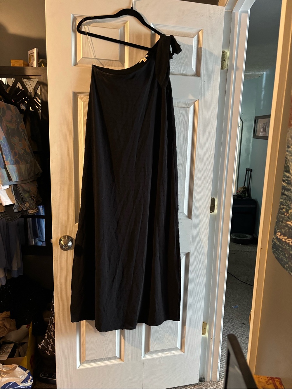 entro Black One-Shoulder Maxi Dress with Shoulder Tie Small